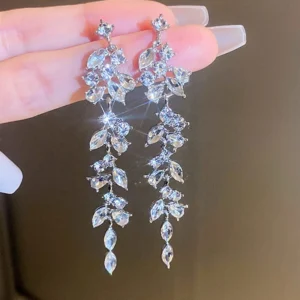 Brinco De Prata Flor Strass