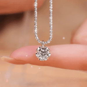Colar Pingente de Zircão em Prata Esterlina 925. Moda Italiana Elegante